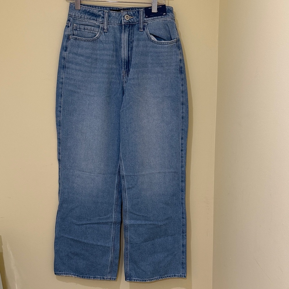 Hollister Light Blue Flare | wide leg Jeans | Women’s Denim Paggy pants 💯 cotton